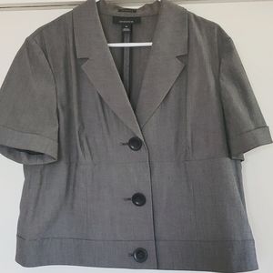 Plus Size Blazer- Jones Wear- Stretch-Short Sleeve- Size 16